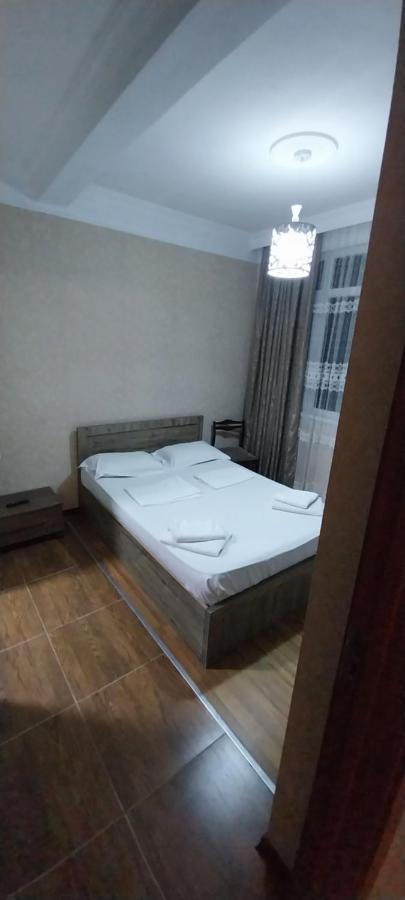 Hostel Gomani Батуми Екстериор снимка