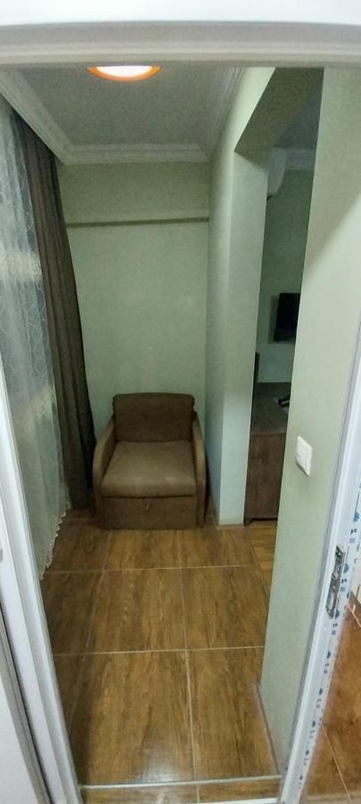 Hostel Gomani Батуми Екстериор снимка