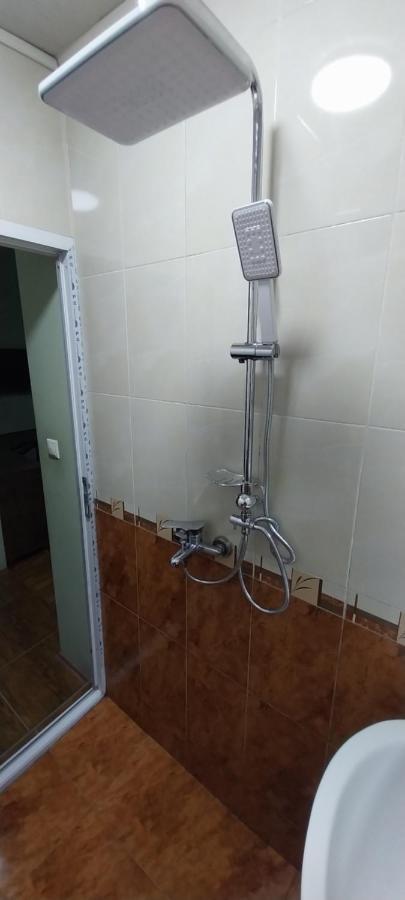 Hostel Gomani Батуми Екстериор снимка
